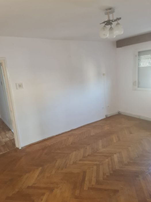 De închiriat: apartament 2 camere semidecomandat, Zona Cascada