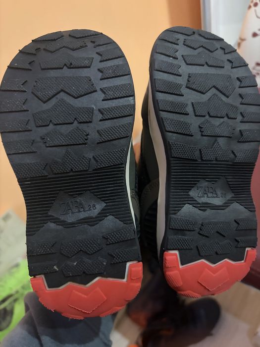 Детски ботуши ZARA