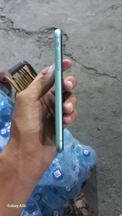 Iphone 11 xotirasi 64