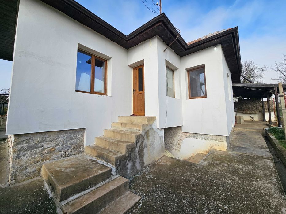 Продава се Къща в с. Драгижево, Област Велико Търново - 100 кв.м за 638 €/кв.м - Снимка #1