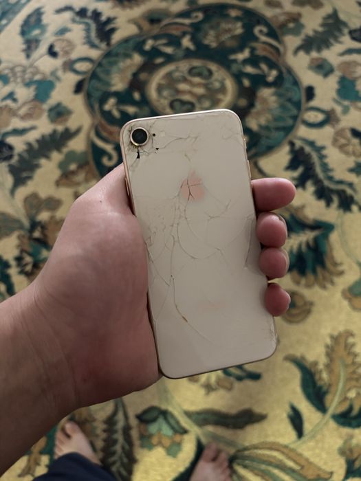 Iphone 8 легенда