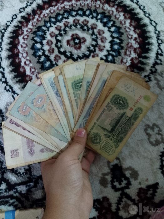 Pul bor qadimiy pullar sotmoqchimiz .