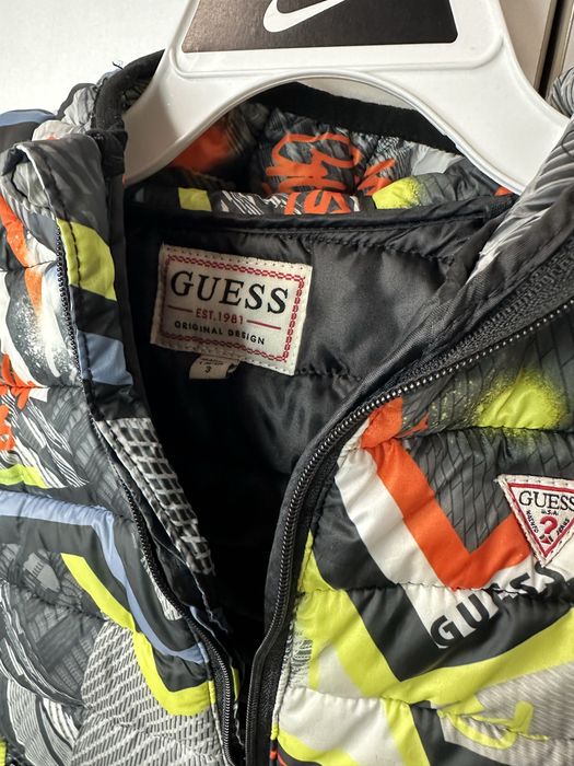 Детско яке Guess