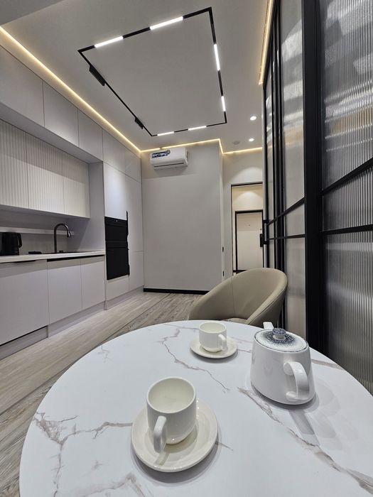 Сдаётся долгосрочный новая квартира Только иностранам!!