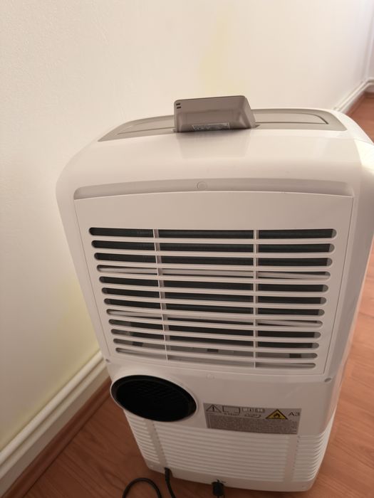 Clima mobila DeLonghi