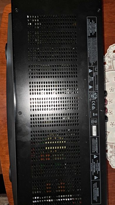 Усилвател Behringer A800