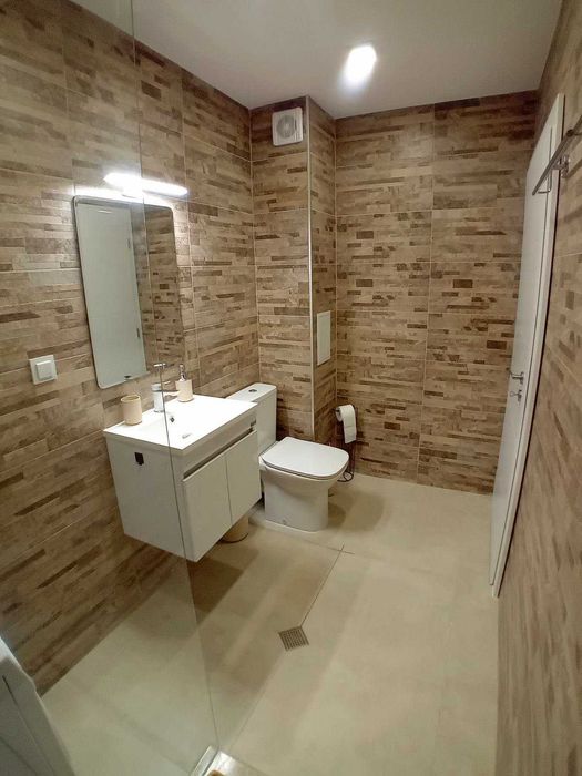 Дава се под наем Тристаен апартамент в Пловдив, Кючук Париж - 70 кв.м за 446.25 € - Снимка #12