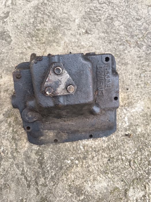 Капак за скоростна кутия уаз 469