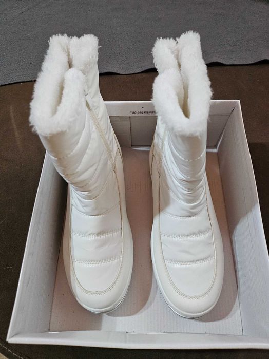 Ботуши децки  37 номер