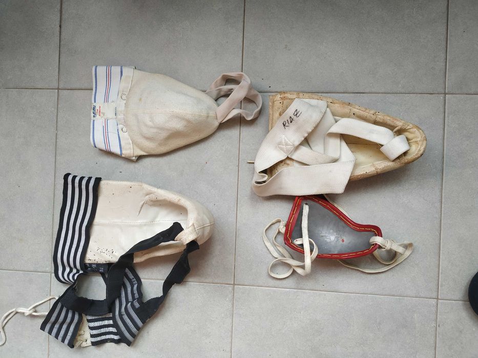 Екипировка за бойни изкуства