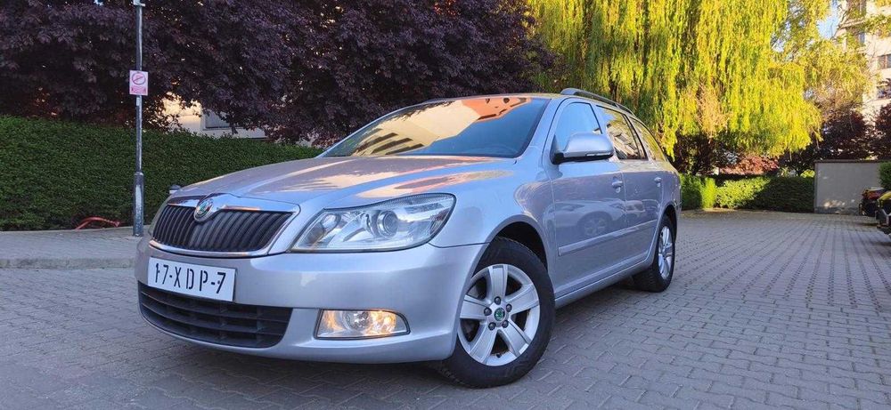 Skoda Octavia Combi 1.6 TDI GreenTech Ambition Business Line – 105 CP – 2012