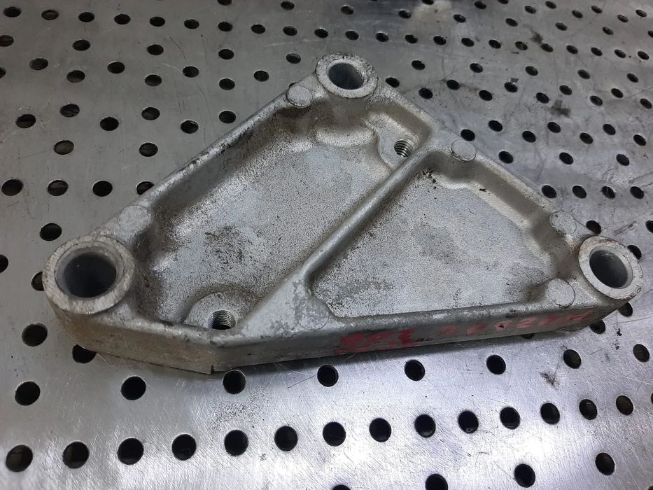 suport egr  2.0 di rf7j   mazda 5 mazda 6