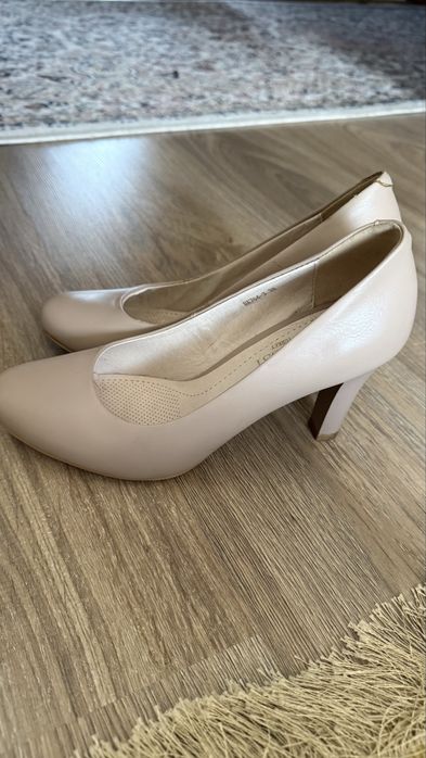 Продам туфли удобные