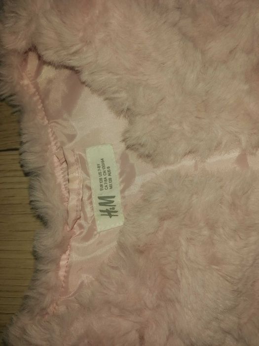 Нов розов пухен елек - р. 128