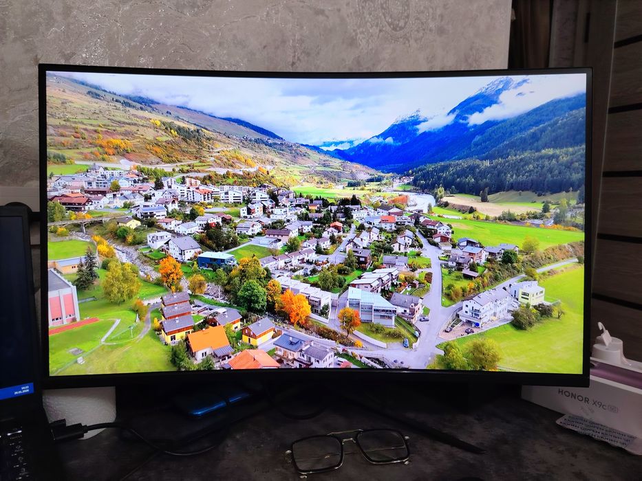 Gaming Monitor PIXCEL