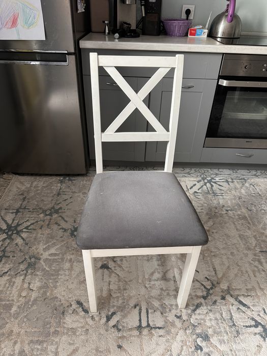 Продам стулья 6 штук