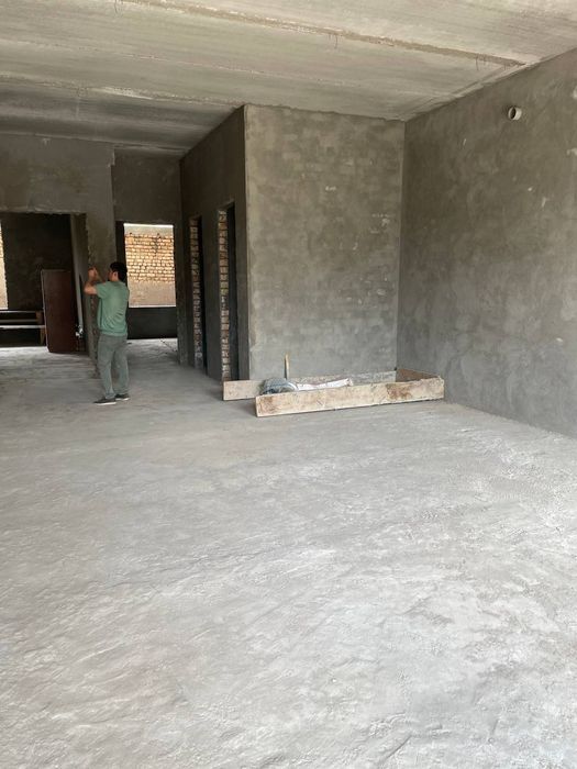 Продам Дом коробку,5,5 соток земли, на Луначарском!