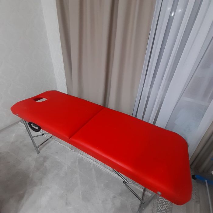 Продам кушетку для массажа 25000