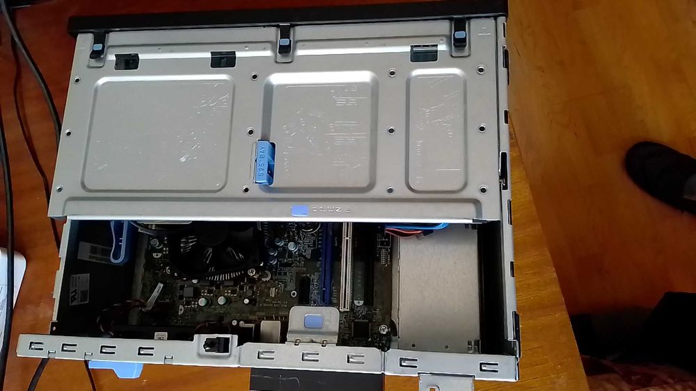 Dell OptiPlex 7040 MT i3 6100 8GB DDR4 SSD 128gb m2 sata