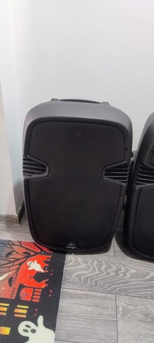 Se vinde set boxe active