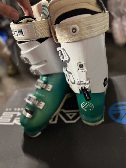 Дамски ски + обувки