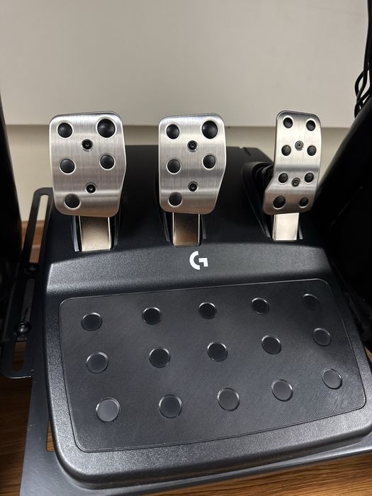 Logitech g923 sotiladi