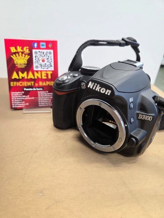Nikon D3100 + obiectiv 18-55mm Amanet BKG