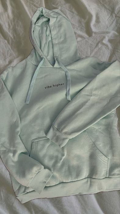 Дамски суичър с качулка