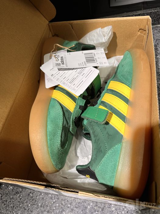 Adidas оригинальные детские кроссовки