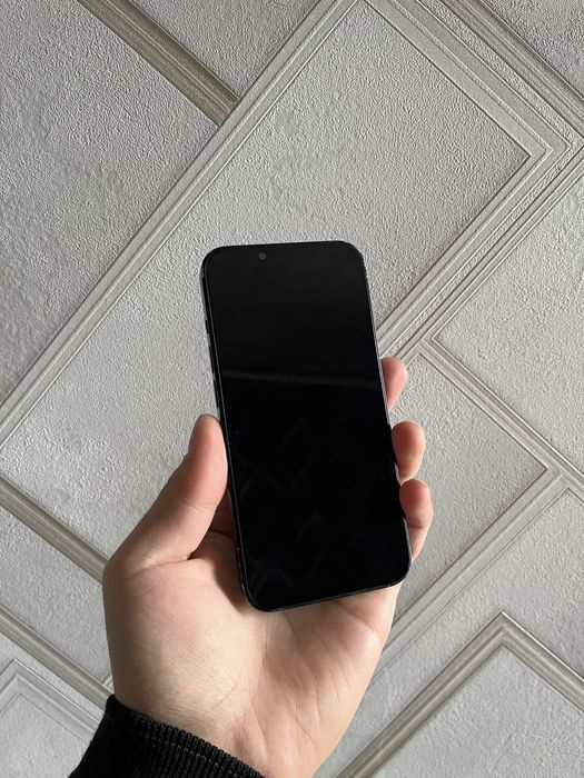 Продам iPhone 14 256gb
