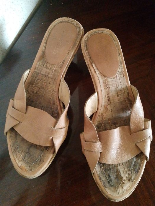 Босоножки от Nine West.
