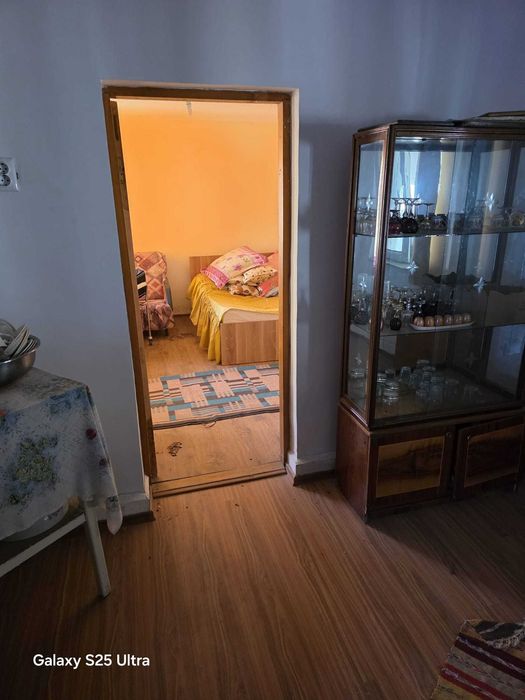 Casa de vanzare cu utilitati