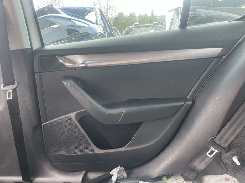 Седалки за Шкода Октавия 3