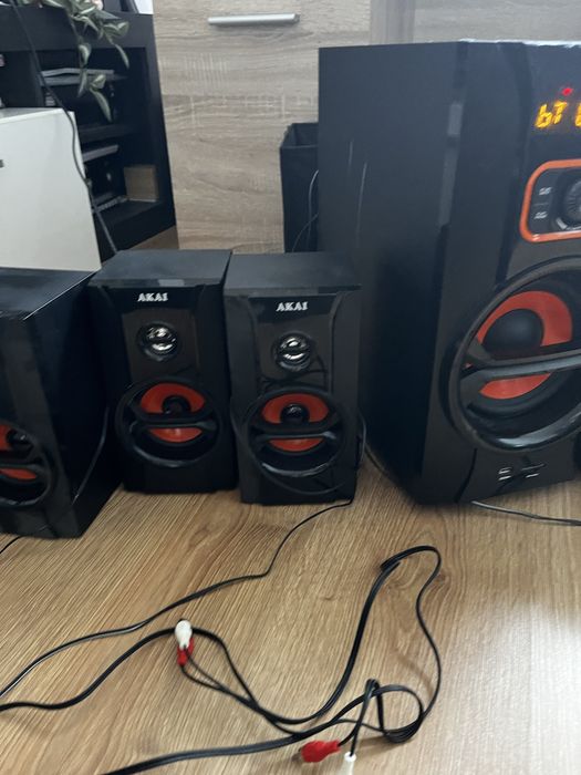 Boxe si subwoofer Akai