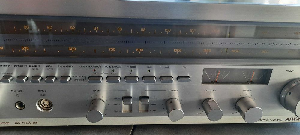 Aiwa AX-7600 stereo receiver