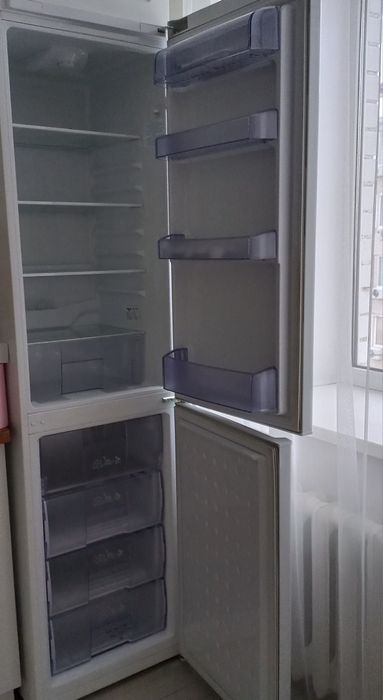 Холодильник 2-х метровый