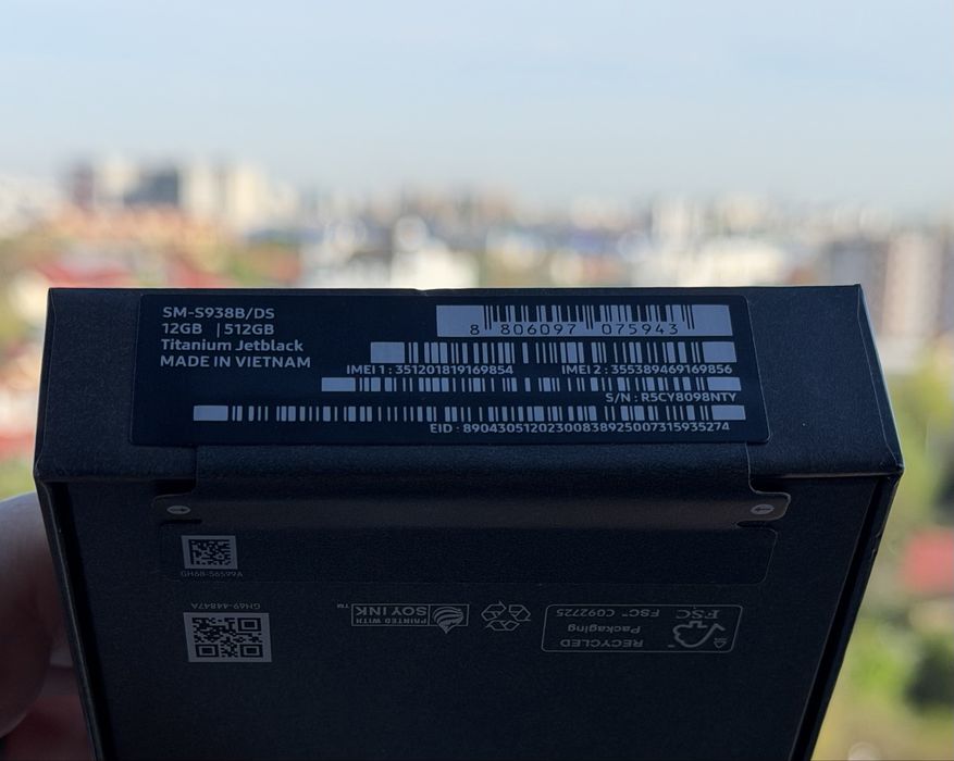 Samsung Galaxy S25 Ultra 512GB Jet Black - pentru pretentiosi!