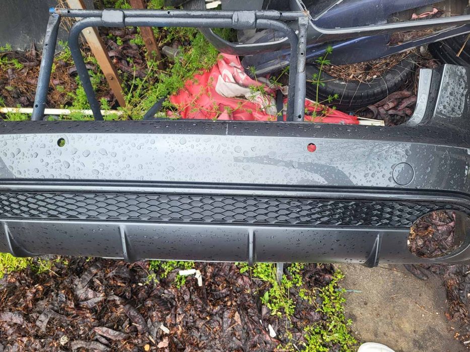 Задна броня за Audi RS4 B 8.5 -боя LZ7S