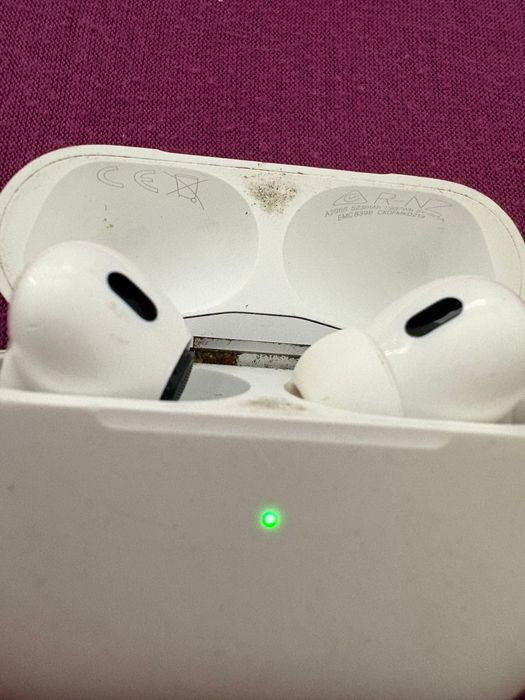 AirPods Pro 2 – Apple