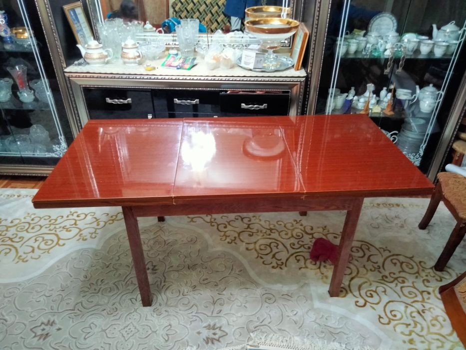 Стол обеденный раздвижной