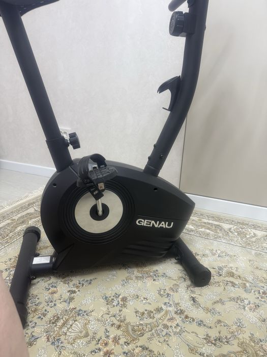 Велотренажер GENAU