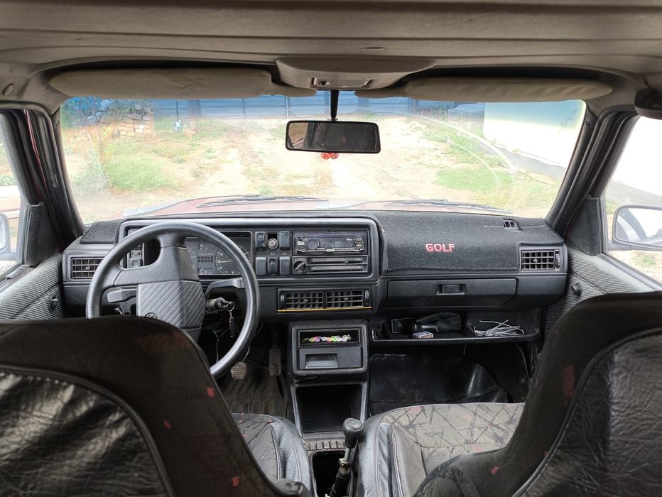 Гольф 2 на уверенном ходу Volkswagen golf 2