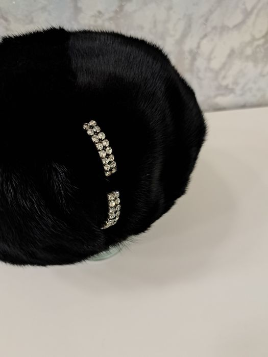 Продам шапку норковую