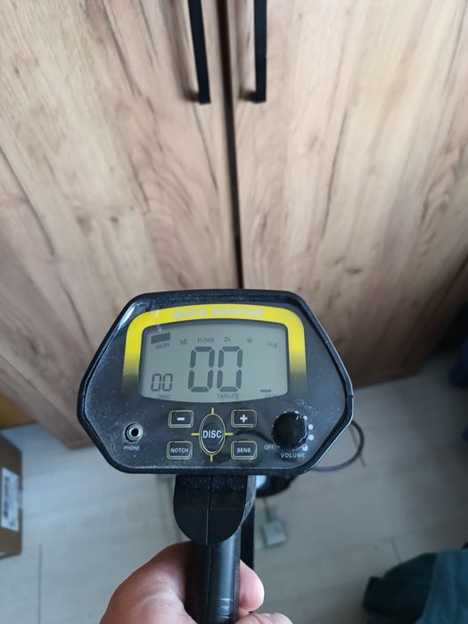 Метал детектор MD 4060