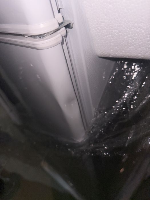 Холодильникы продается