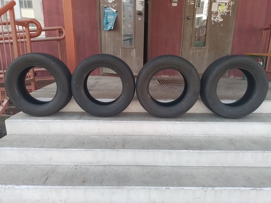 Продам б/у резину R16