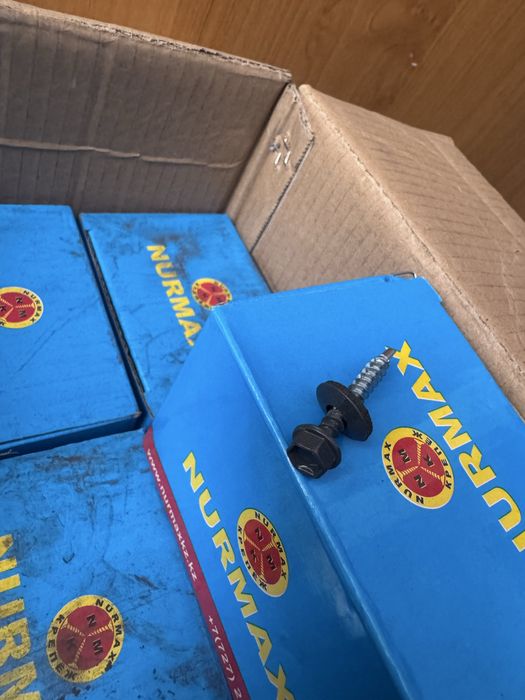 Саморезы металл-дерево 4,8-50 , 4,8-38