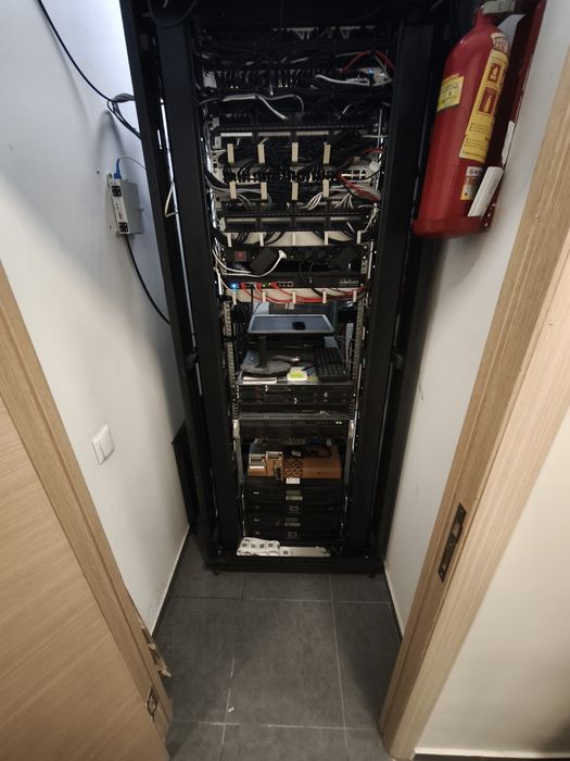 Компьютерный мастер • Починка и сборка ПК