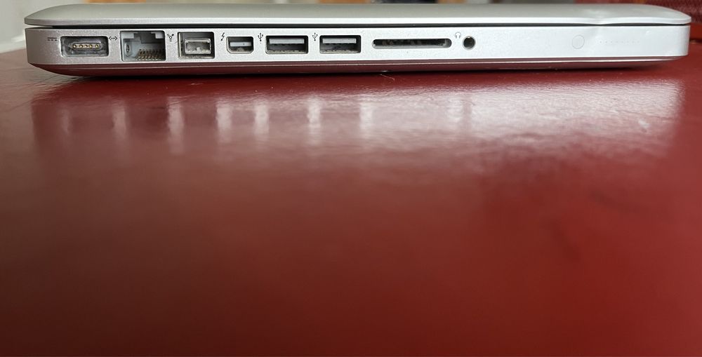 Макбук про 2010 года