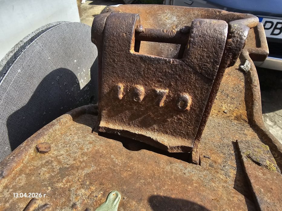 Антикварна роначка за царевица Kuhne Moson